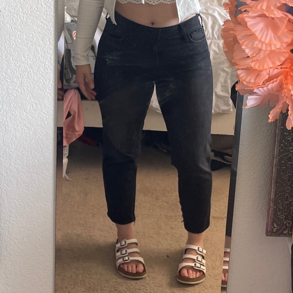 Hollister High-Rise Slim-Straight Black Jeans